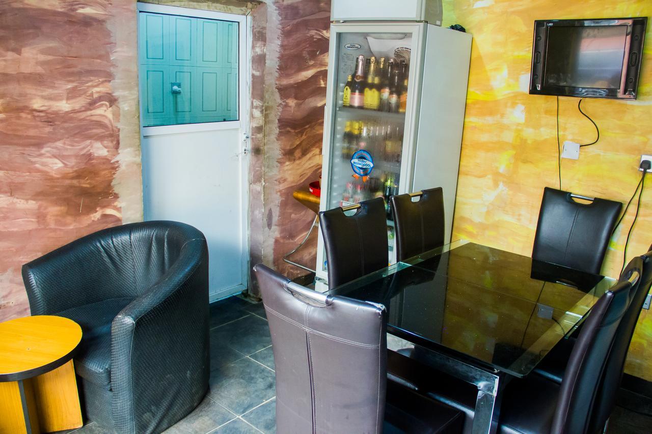 Glasshouse Hotel And Suites Egba Zewnętrze zdjęcie