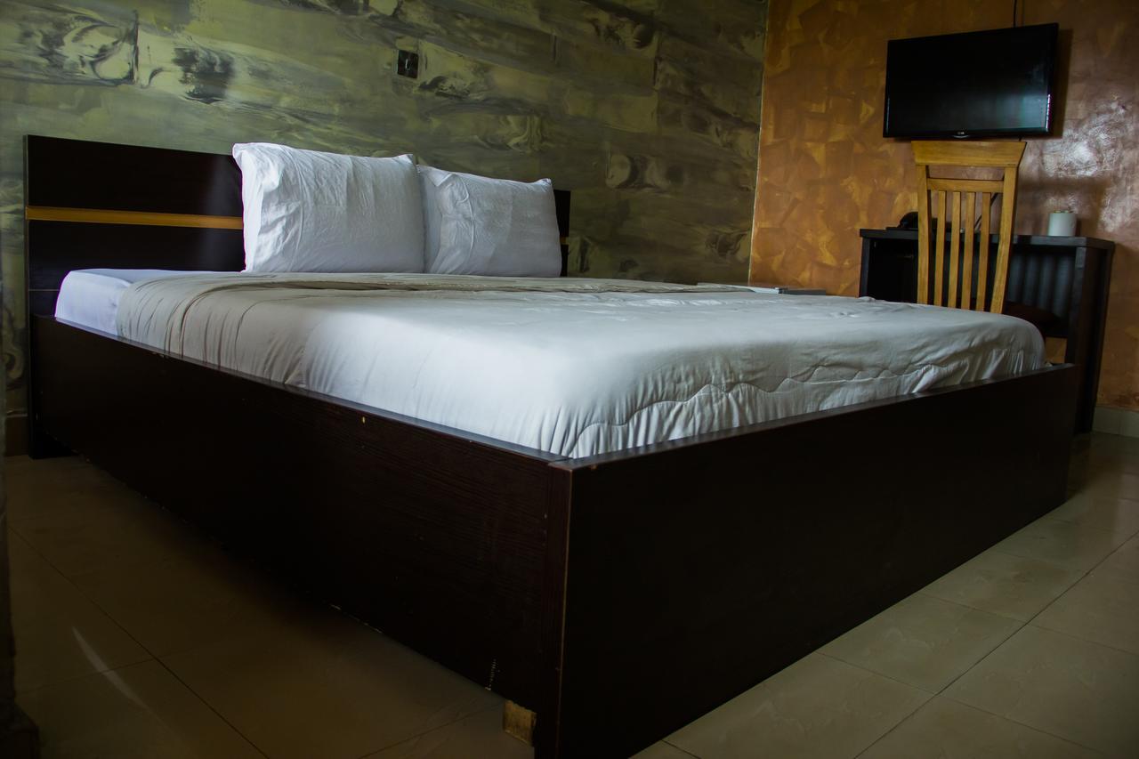 Glasshouse Hotel And Suites Egba Zewnętrze zdjęcie