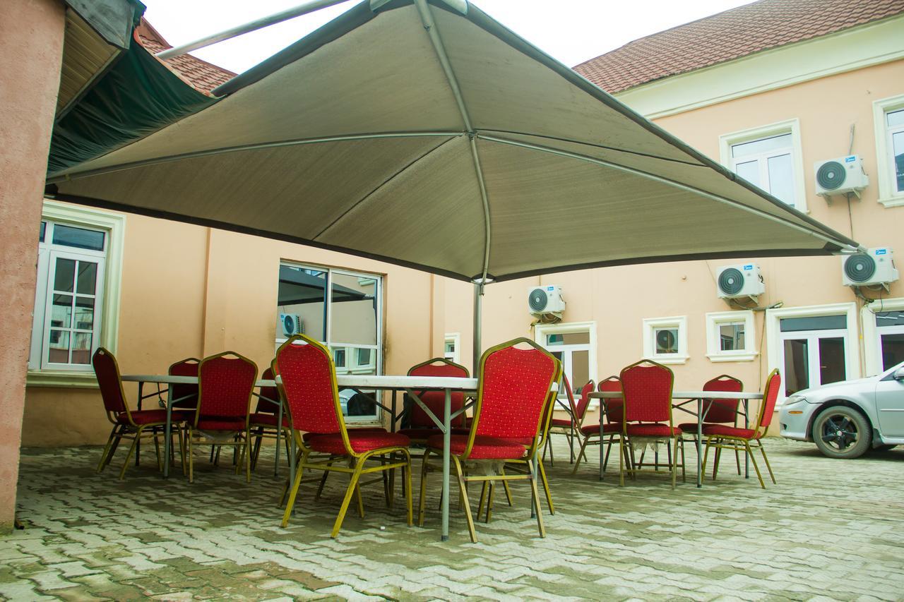Glasshouse Hotel And Suites Egba Zewnętrze zdjęcie